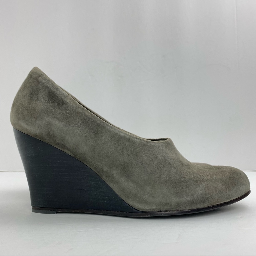 Eileen Fisher size 7 Women’s Gray Suede Leather Wedge Heel Shoes